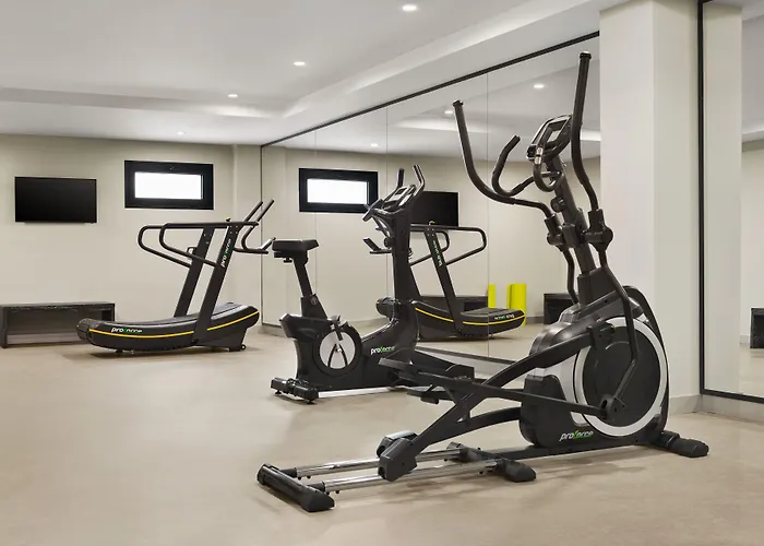 Отель Ramada By Wyndham Aliaga 4*