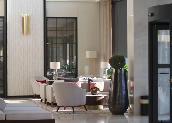 Otel Ramada By Wyndham Aliaga 4*