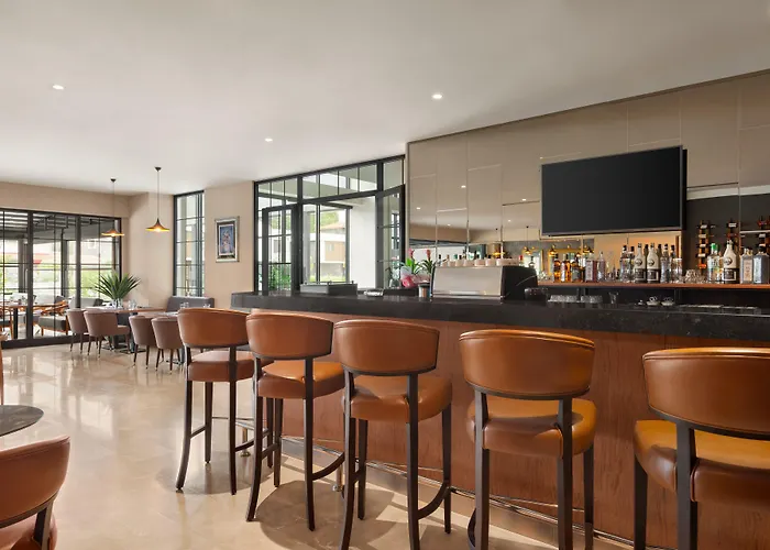 Отель Ramada By Wyndham Aliaga 4*