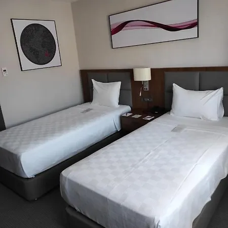 Hotell Ramada By Wyndham Aliaga 4*