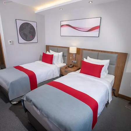 Ramada By Wyndham Aliaga 4*