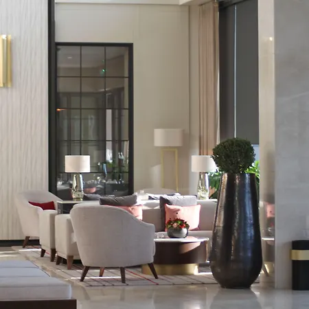 فندق Ramada By Wyndham Aliaga 4*