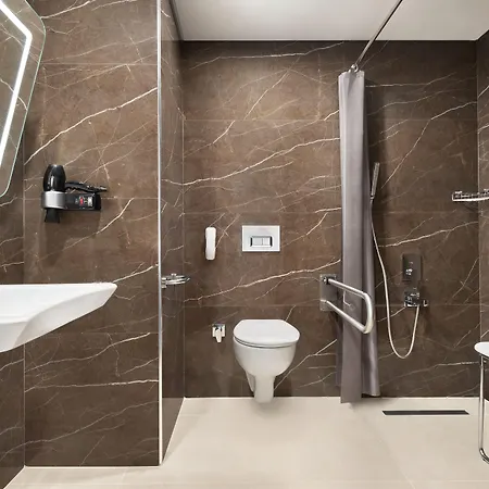 Ramada By Wyndham Aliaga 4* Izmir