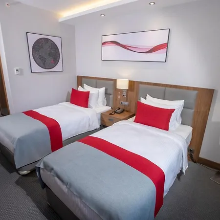 ホテル Ramada By Wyndham Aliaga イズミル