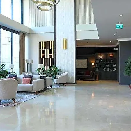 Ramada By Wyndham Aliaga