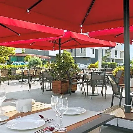 Ramada By Wyndham Aliaga 4*