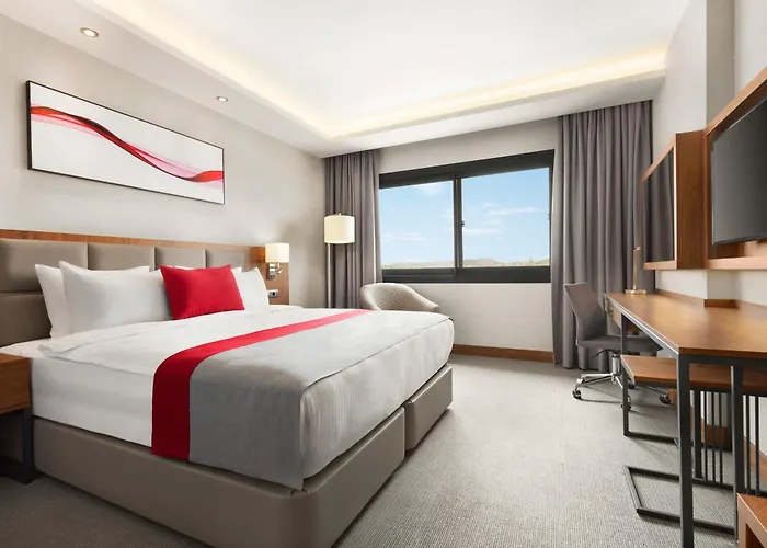 Ramada By Wyndham Aliaga 4*