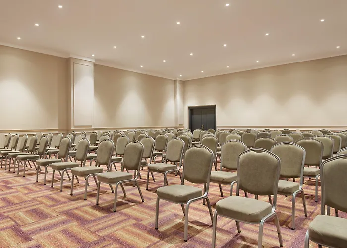 Ramada By Wyndham Aliaga Izmir