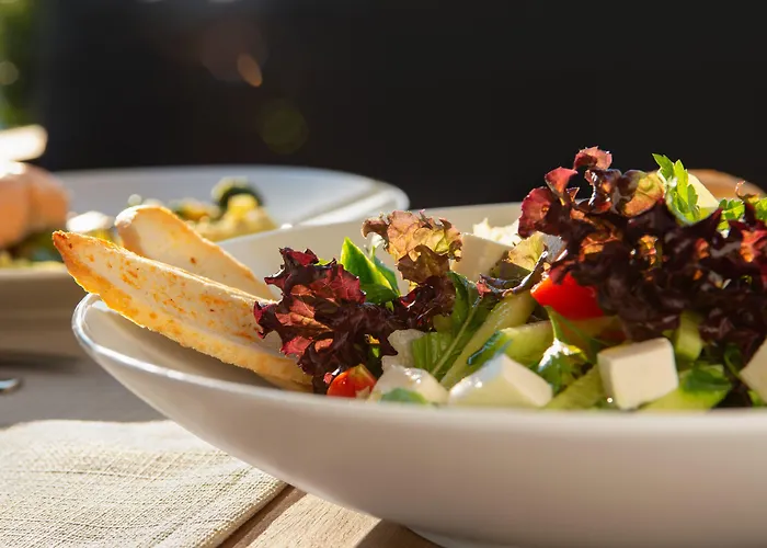 Hotel Ramada By Wyndham Aliaga