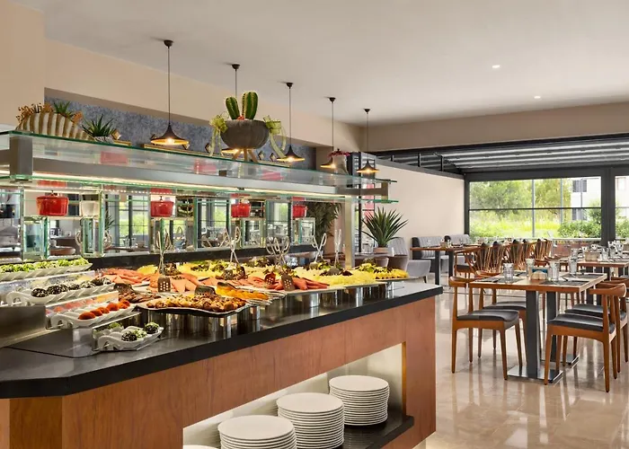 Ramada By Wyndham Aliaga Hotel İzmir