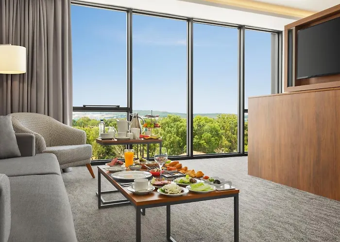 Ramada By Wyndham Aliaga Hotel İzmir