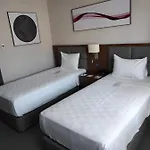 מלון Ramada By Wyndham Aliaga 4*