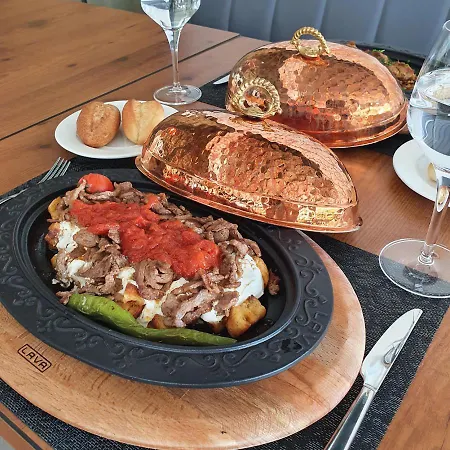 Ramada By Wyndham Aliaga 4*