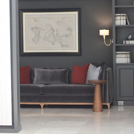 Ramada By Wyndham Aliaga فندق