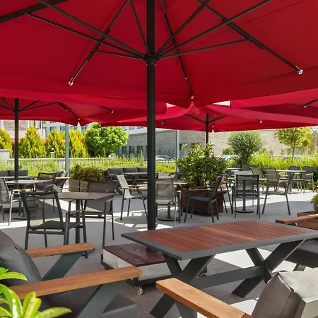 Ramada By Wyndham Aliaga 4* إزمير