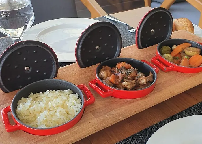 Ramada By Wyndham Aliaga 4*