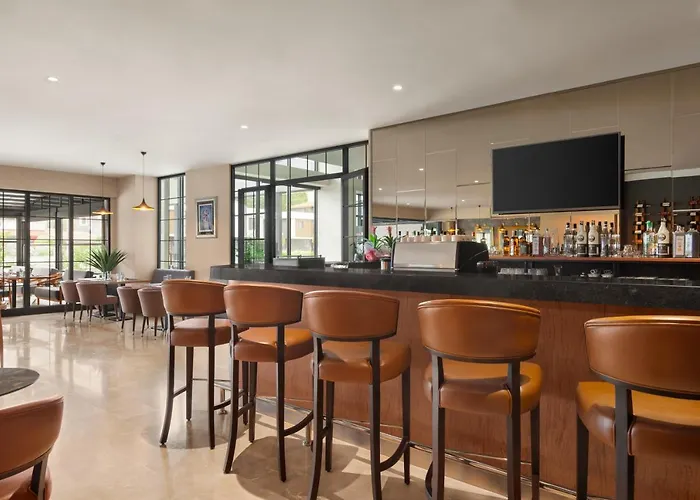 Ramada By Wyndham Aliaga 4* Izmir